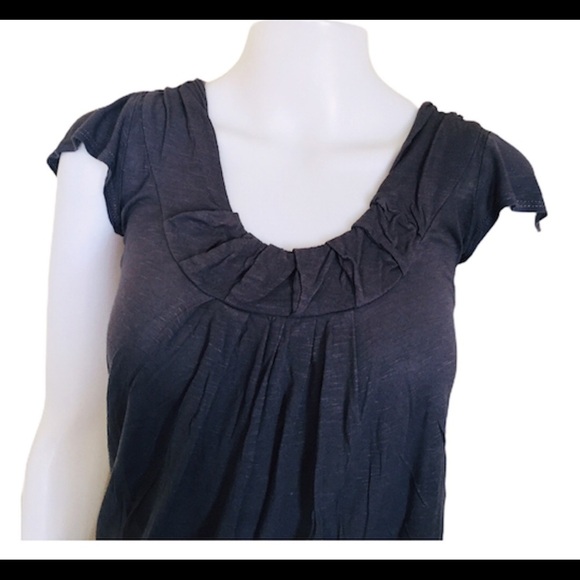 INES (Nordstrom) Pleated Detail
Cap Sleeve Top/Tee Grey Size XXSmall - Picture 4 of 10